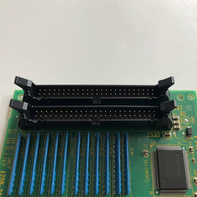 Fanuc IO Circuit Board A20B-2002-0520