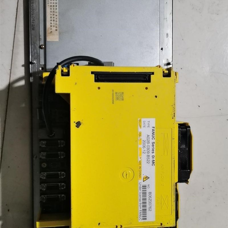 Fanuc Series OI-MC Controller A02B-0309-B522