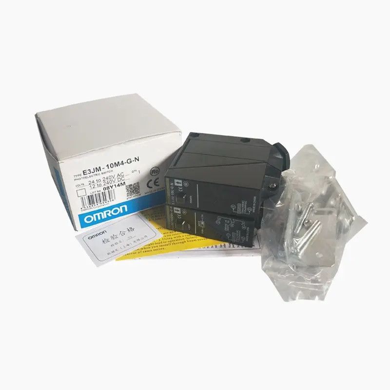 Omron Photoelectric Switch E3JM-DS70M4T-G