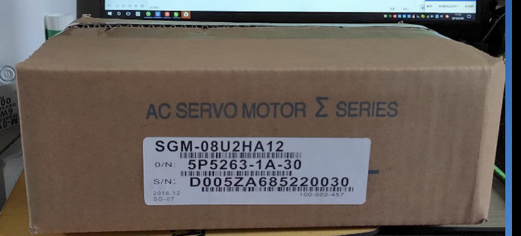 SGM-08U2HA12 YASKAWA AC SERVO MOTOR